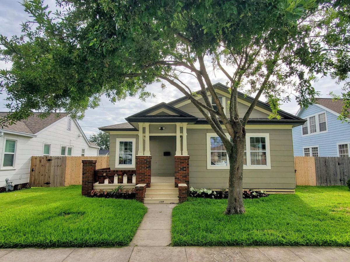 New! Fully Restored 1930S Beach Bungalow Galveston Buitenkant foto